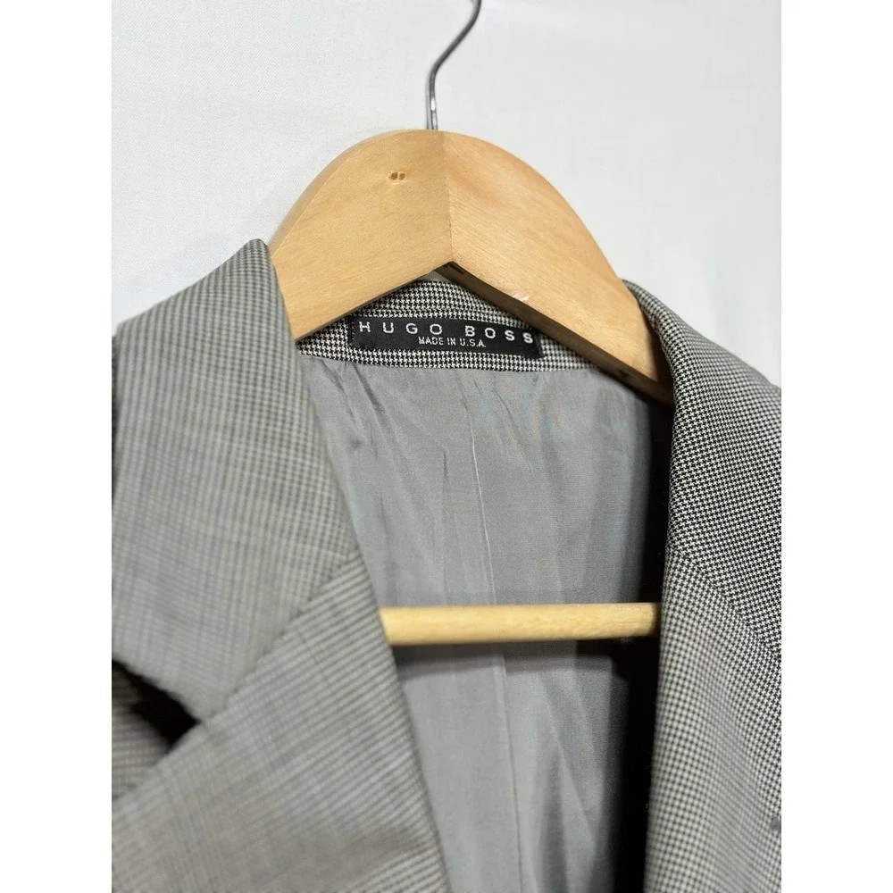 Hugo Boss Super 100 Blazer 44R Gray Houndstooth 100% Virgin Wool Sport Coat Mens